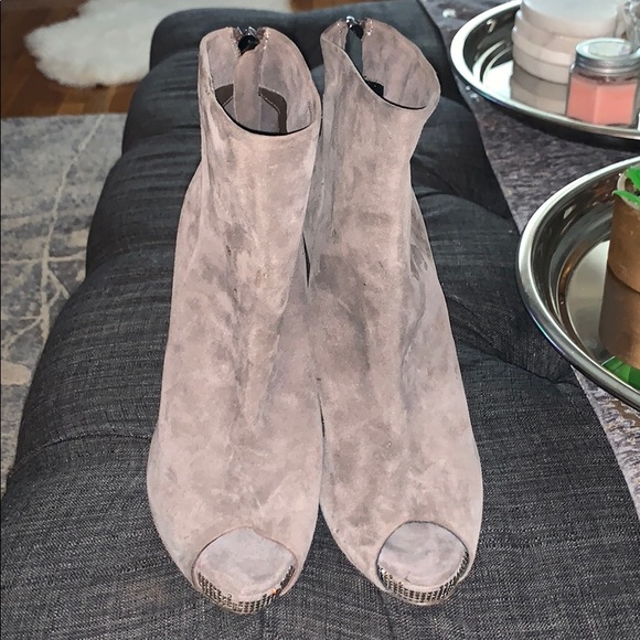 Open toe booties! - Picture 4 of 6